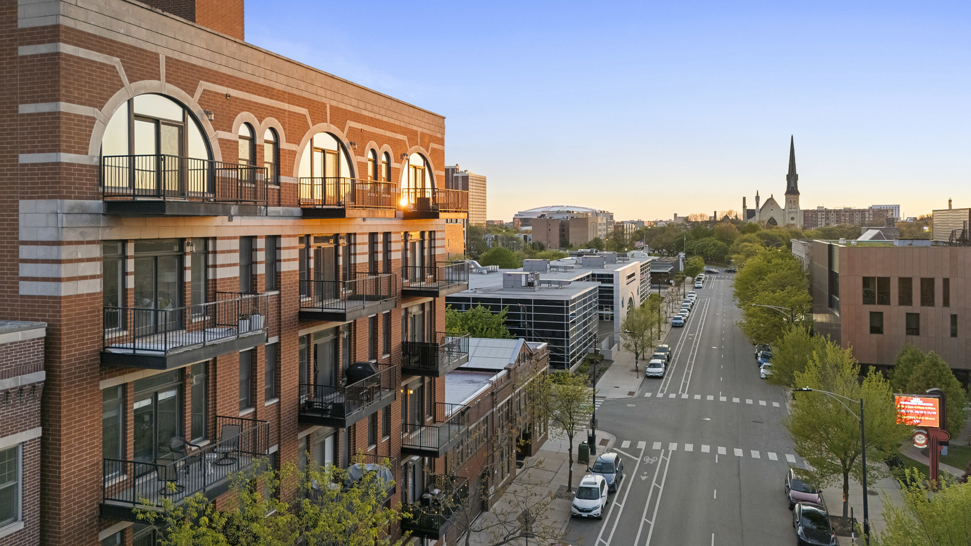 1355 W WASHINGTON Boulevard #4D, Chicago, IL 60607