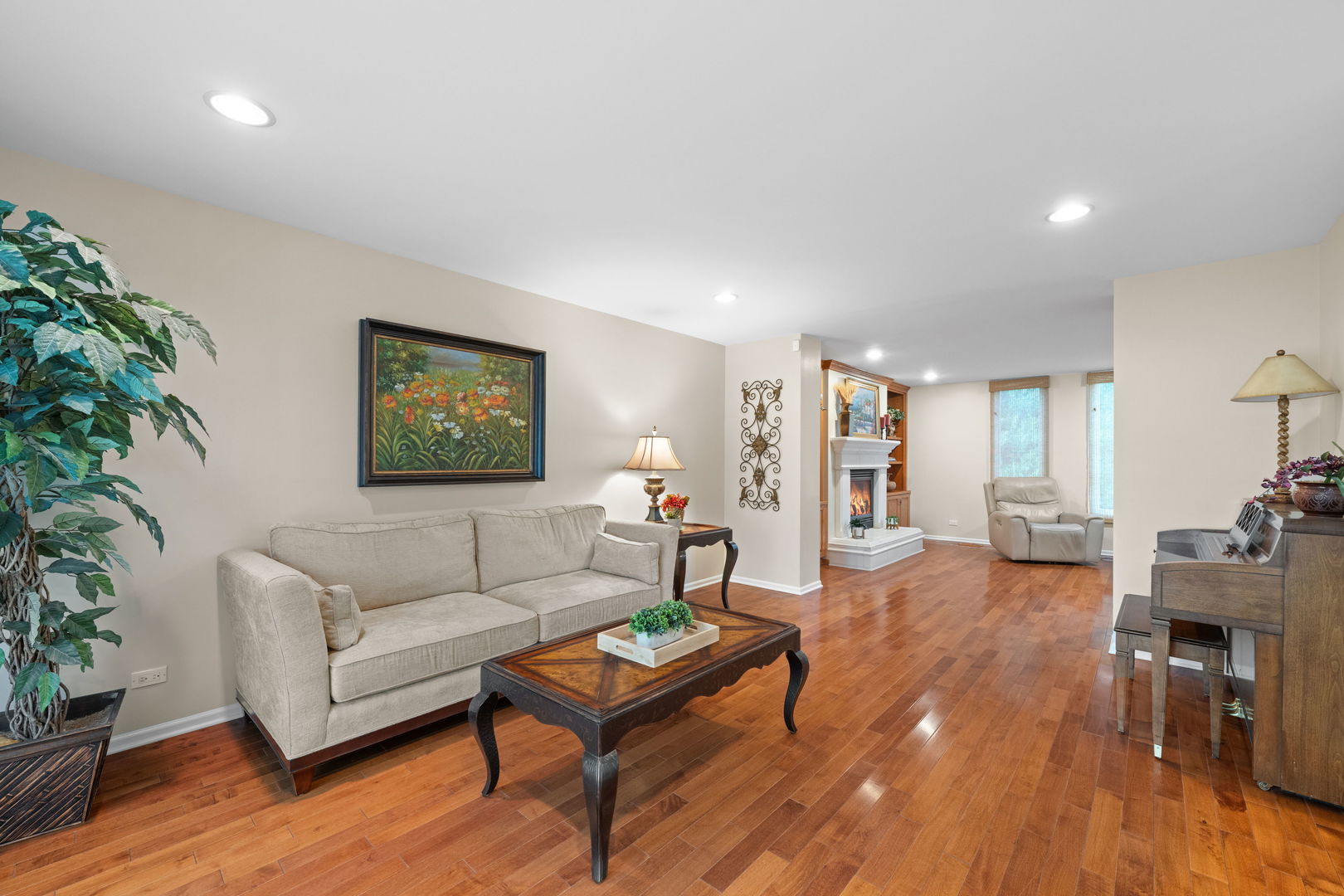 1998 Sheridan Court, Buffalo Grove, IL 60089