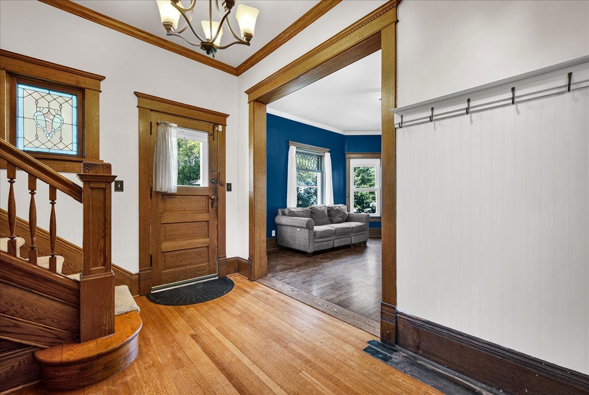 302 N Minier Avenue, Minier, IL 61759