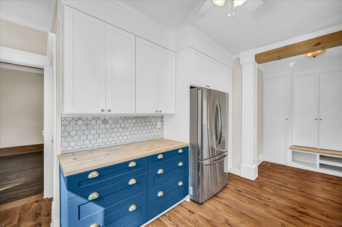 302 N Minier Avenue, Minier, IL 61759