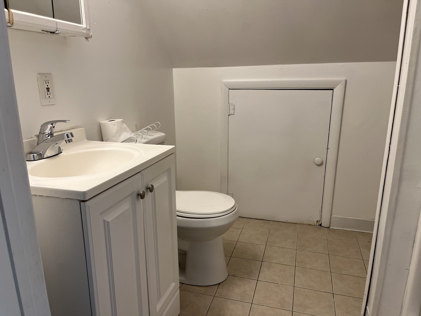 220 W Raye Drive, Chicago Heights, IL 60411