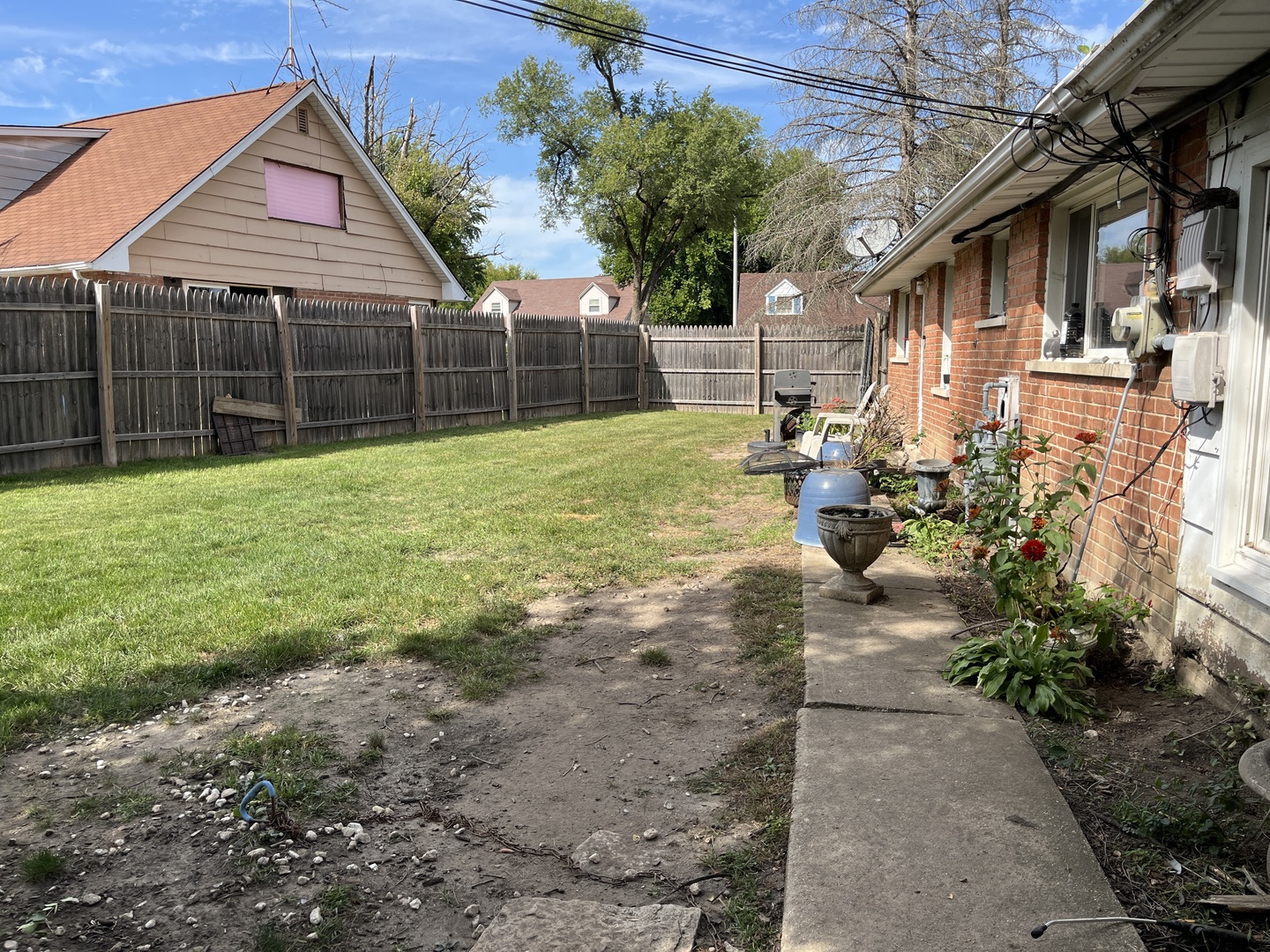 220 W Raye Drive, Chicago Heights, IL 60411