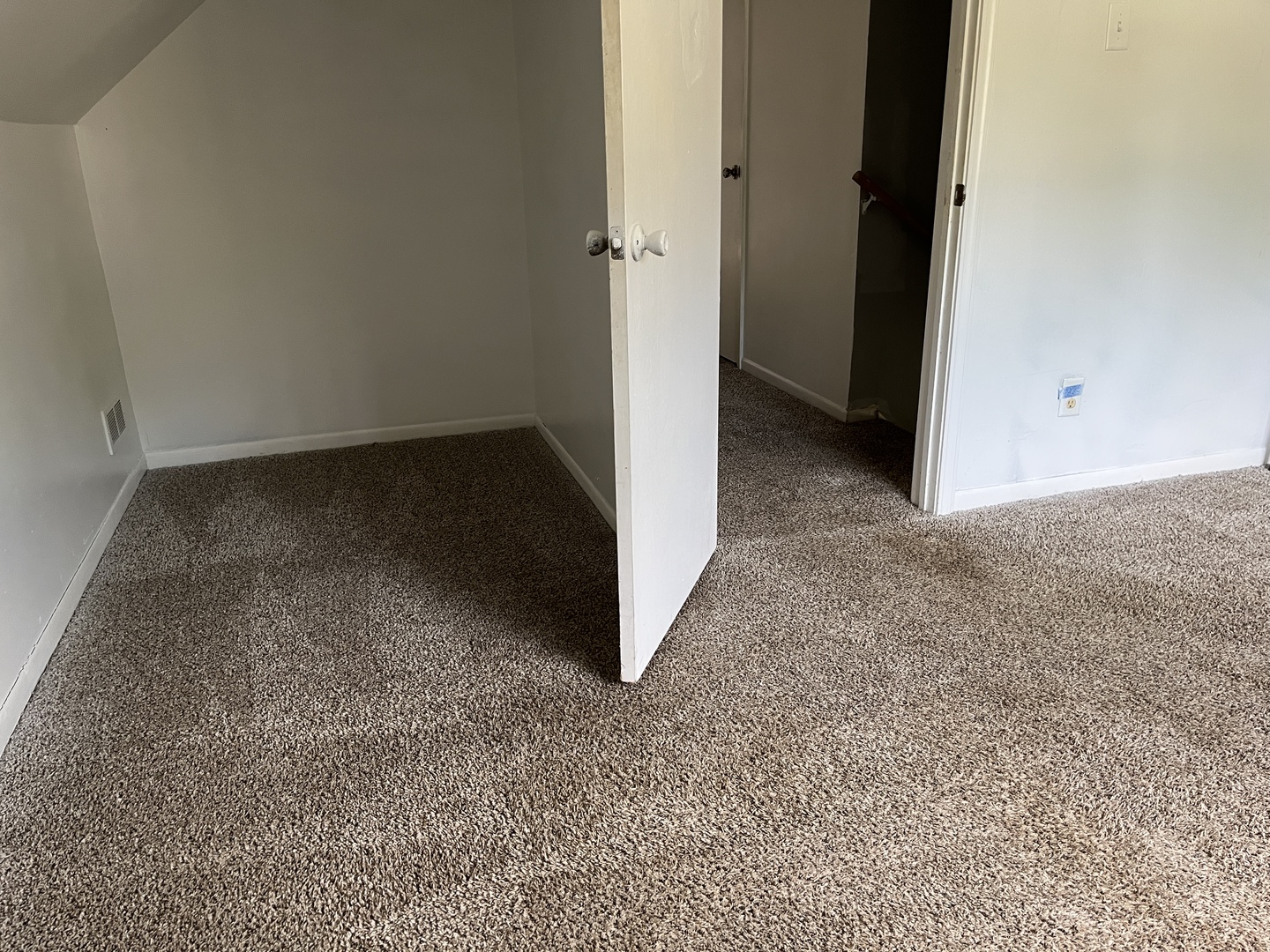 220 W Raye Drive, Chicago Heights, IL 60411