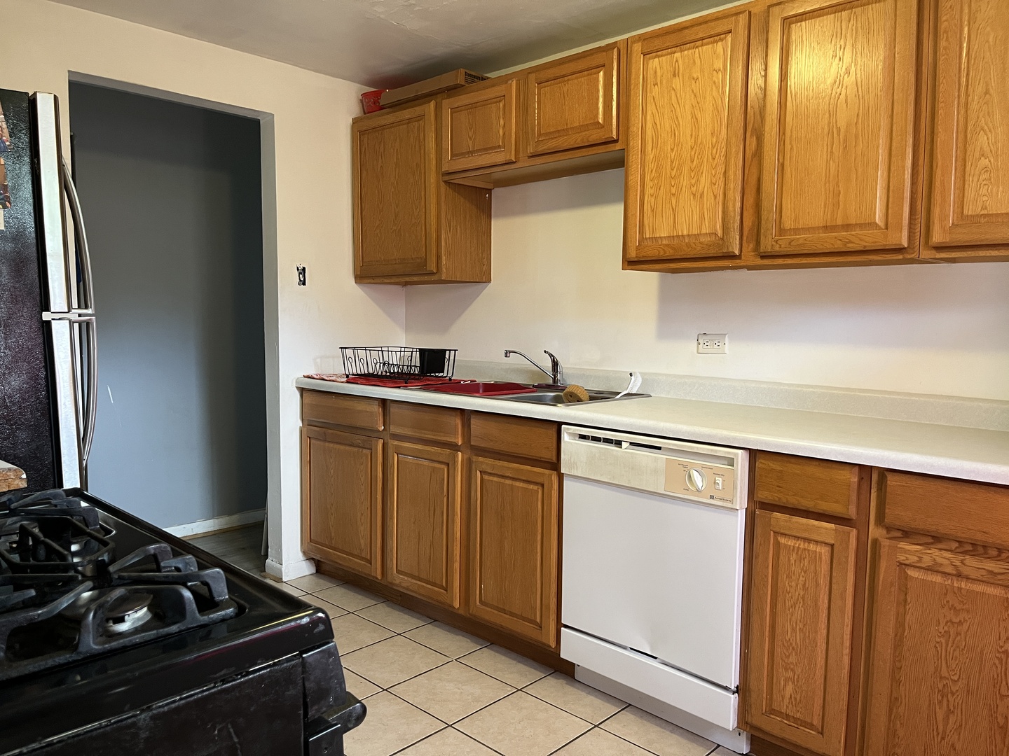 220 W Raye Drive, Chicago Heights, IL 60411