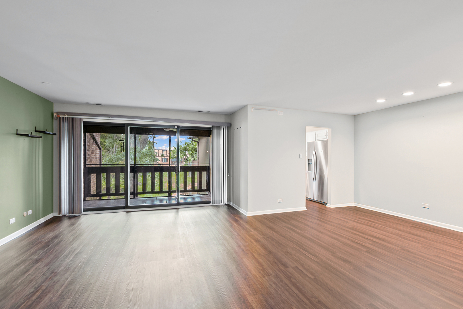 7930 W Lakeview Court #2A, Palos Heights, IL 60463