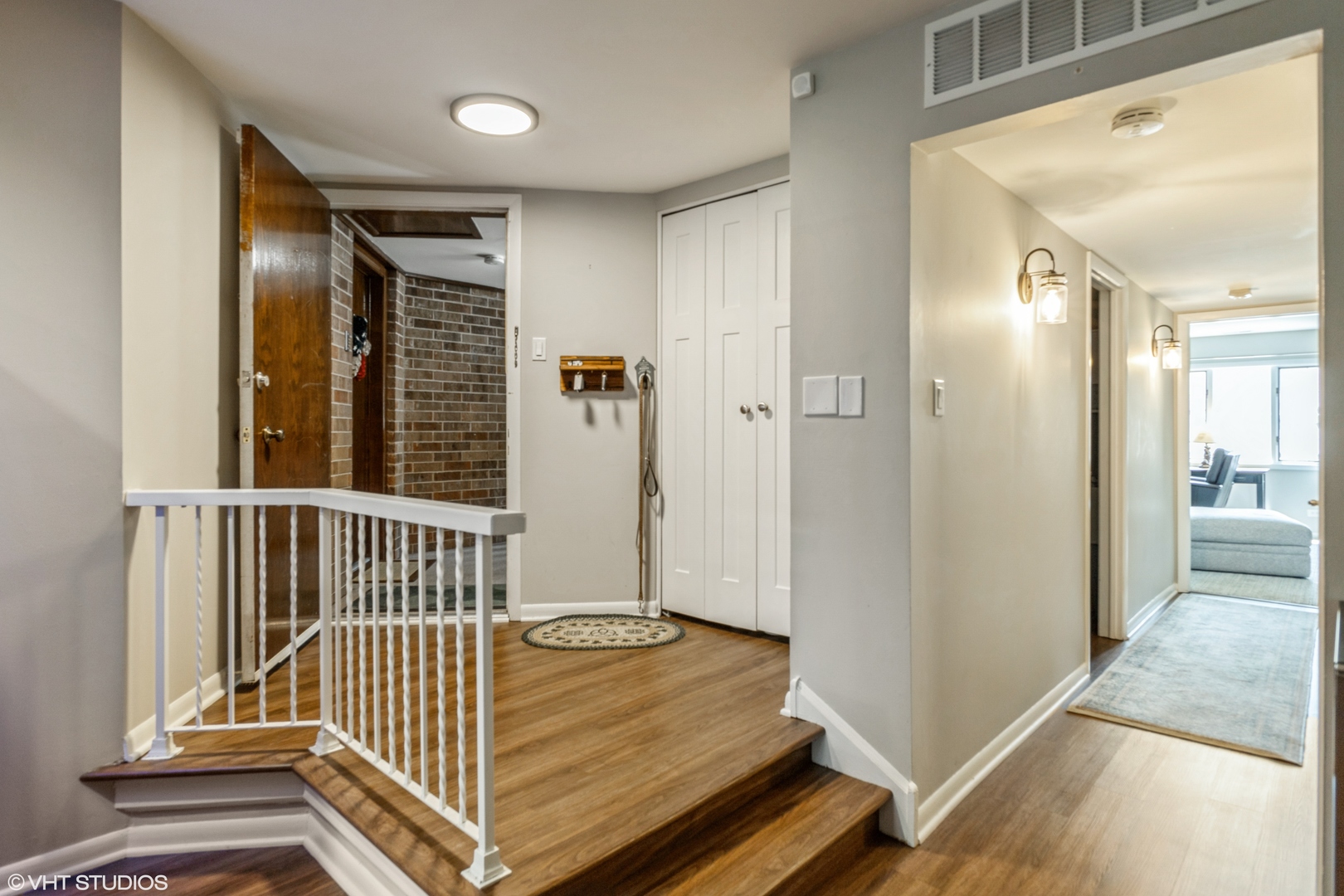 7930 W Lakeview Court #2A, Palos Heights, IL 60463