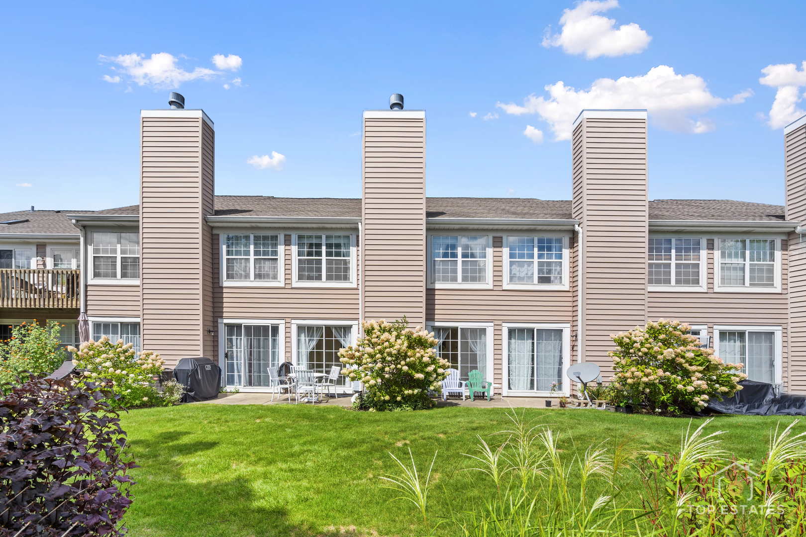 751 W Happfield Drive, Arlington Heights, IL 60004