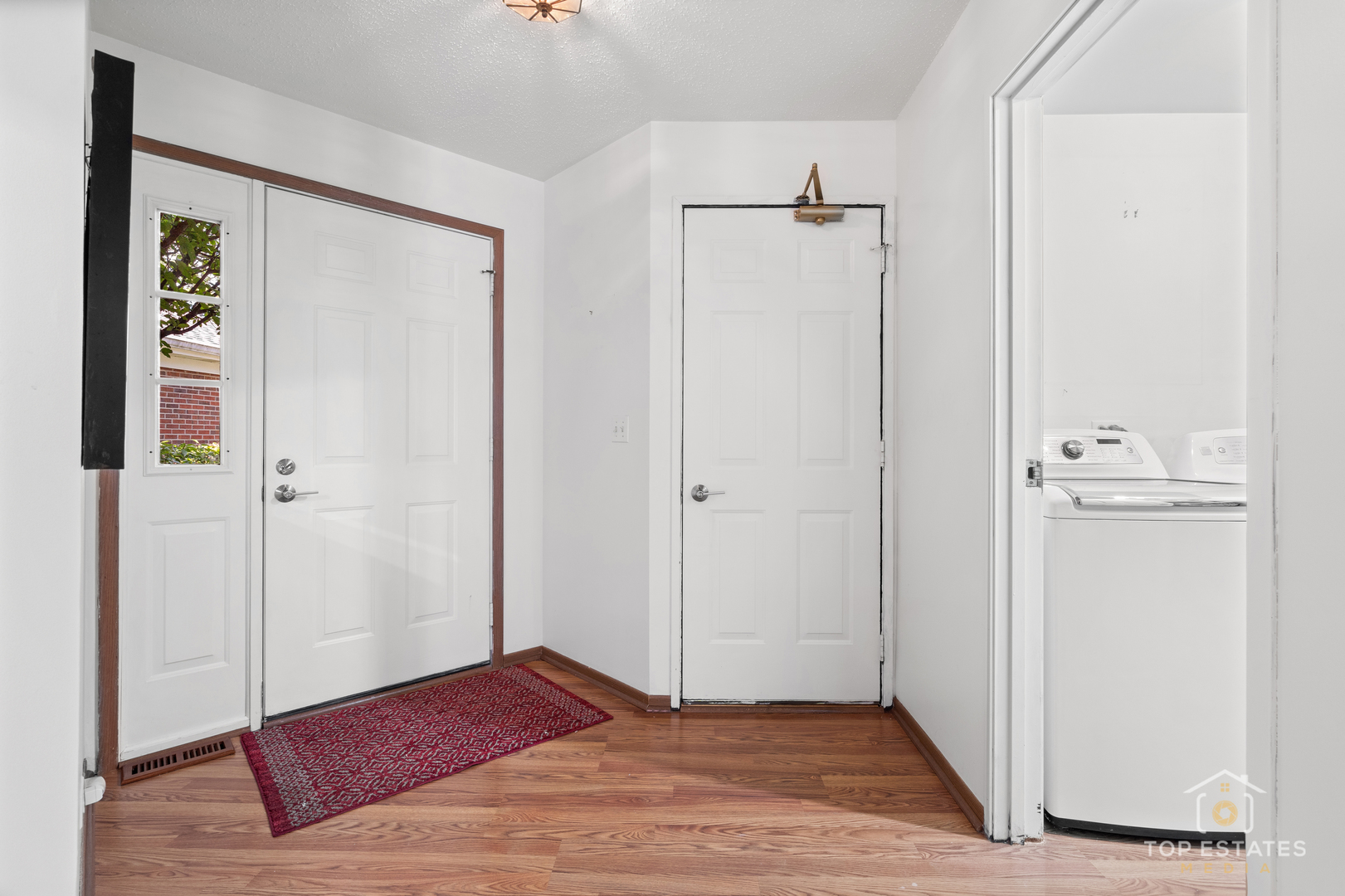 751 W Happfield Drive, Arlington Heights, IL 60004