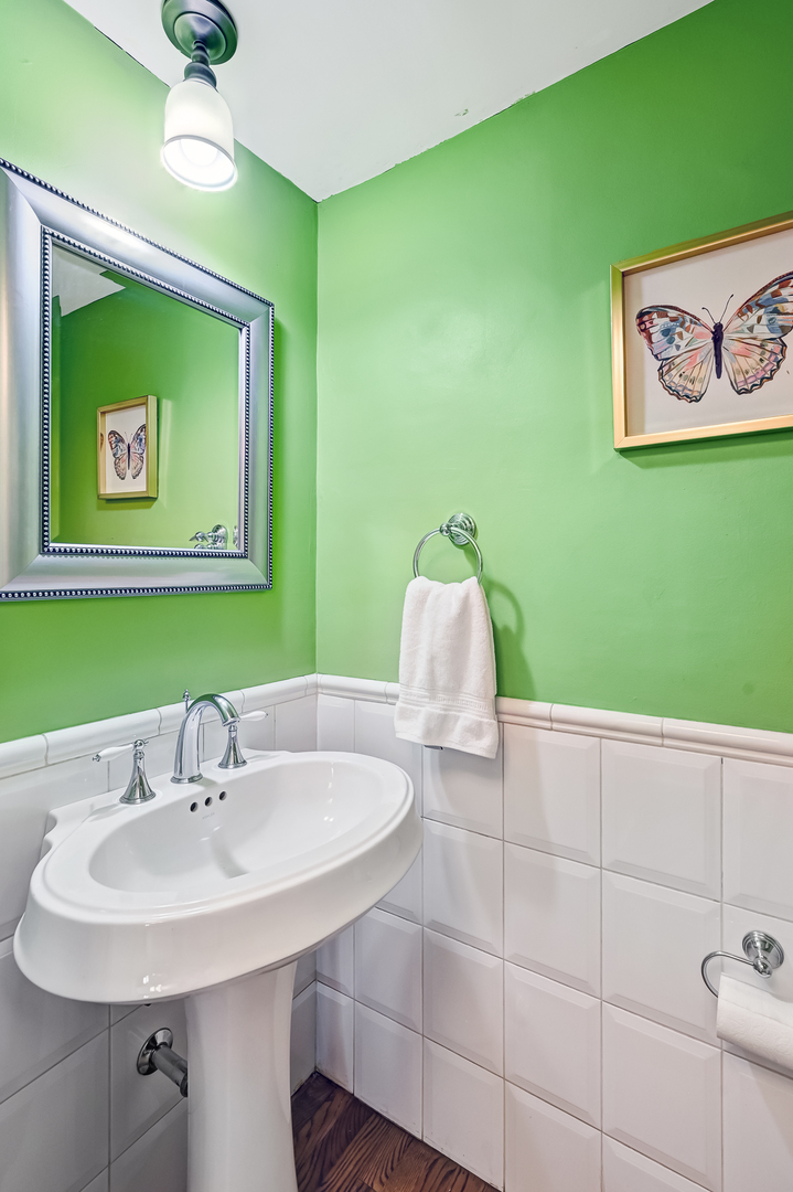415 N Ashland Avenue, La Grange Park, IL 60526