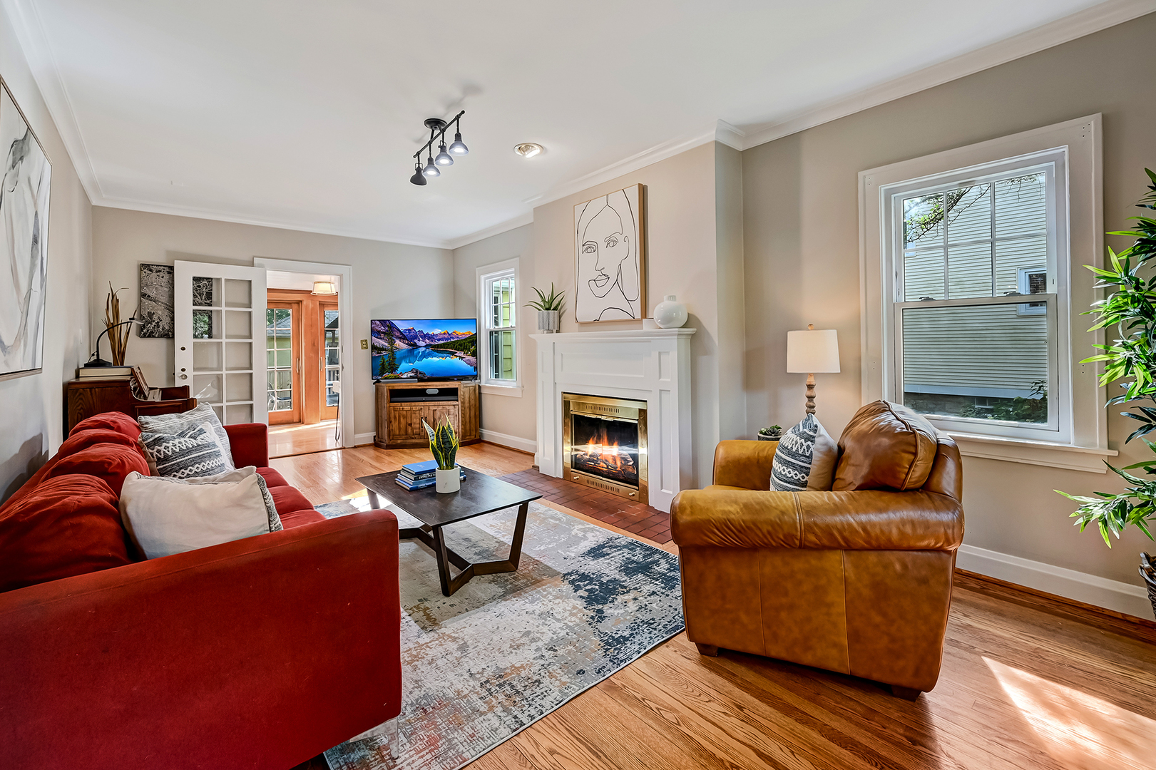 415 N Ashland Avenue, La Grange Park, IL 60526