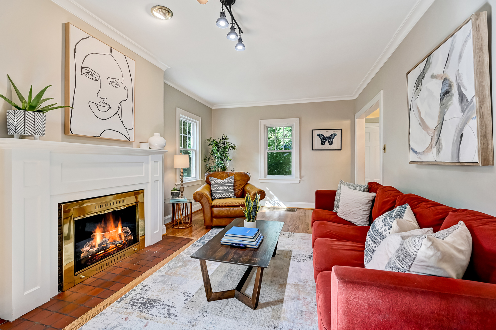 415 N Ashland Avenue, La Grange Park, IL 60526