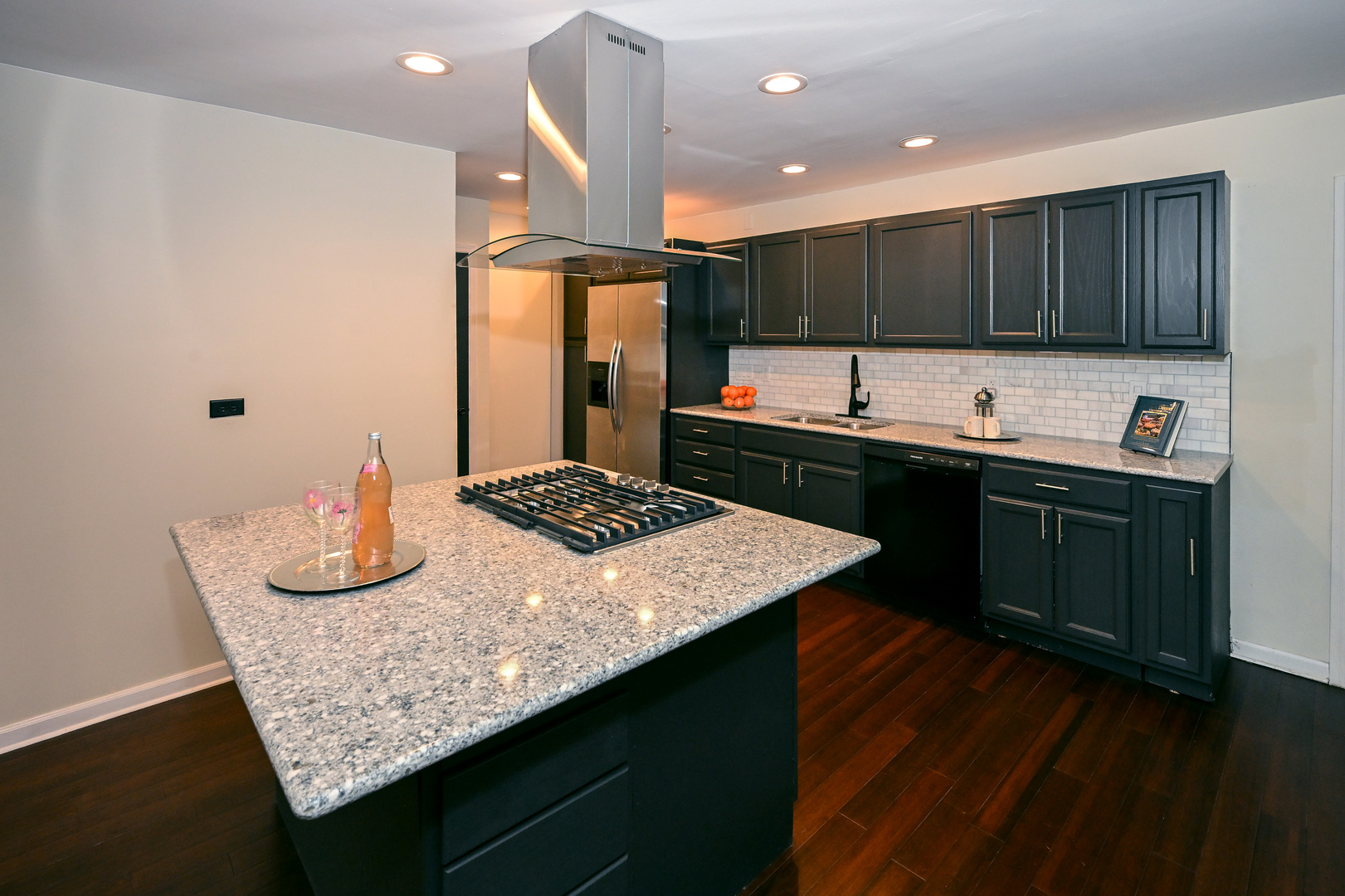 580 Walnut Lane, Elk Grove Village, IL 60007