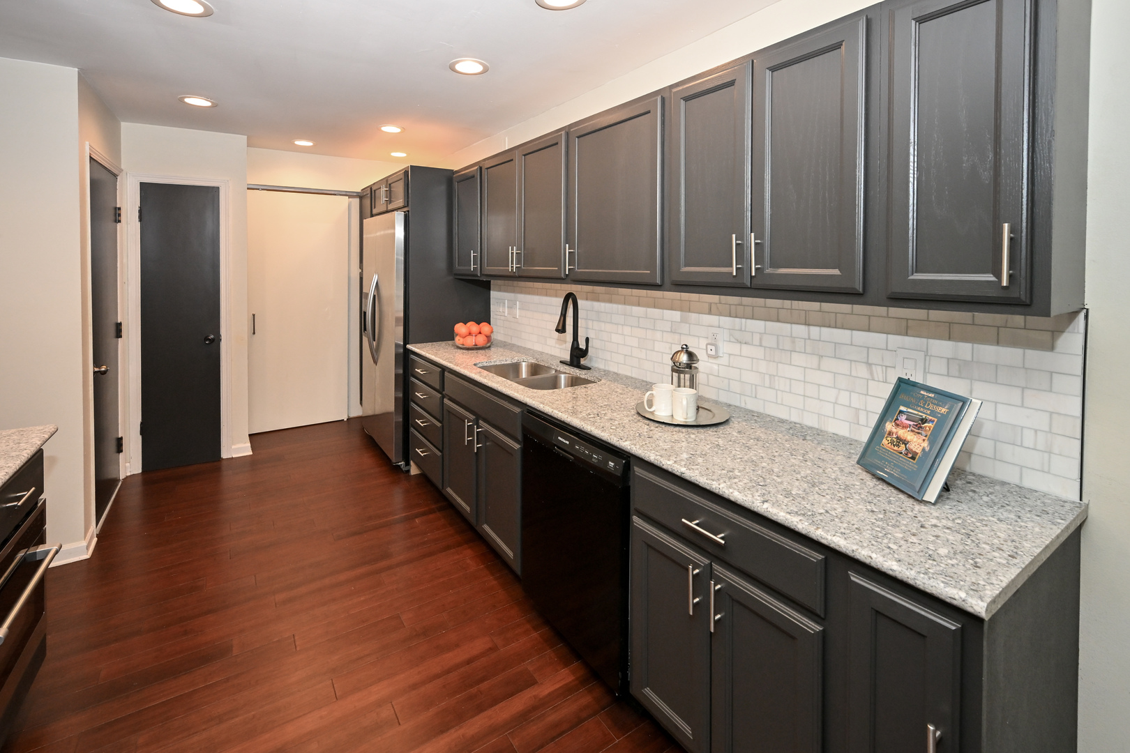 580 Walnut Lane, Elk Grove Village, IL 60007