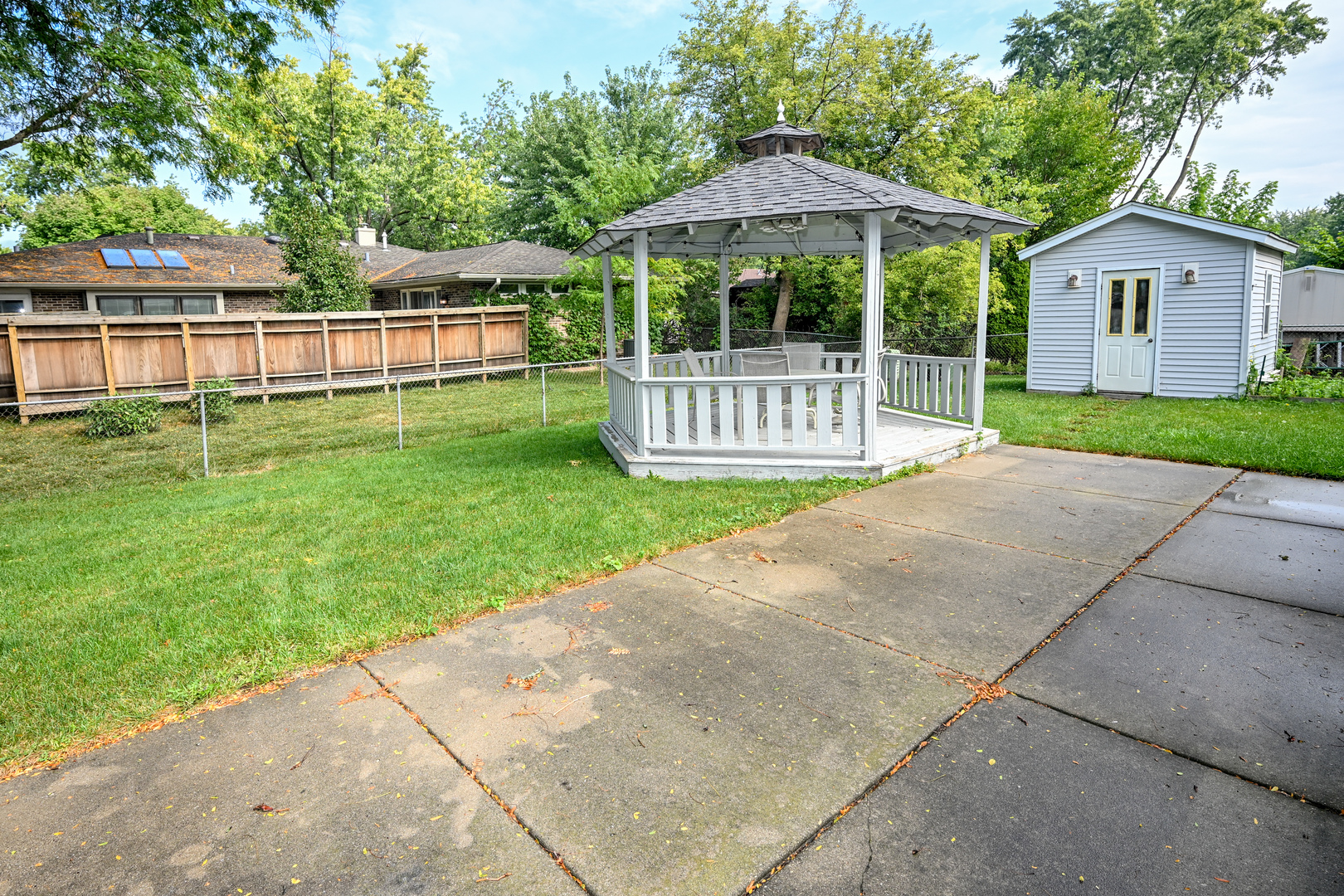 580 Walnut Lane, Elk Grove Village, IL 60007