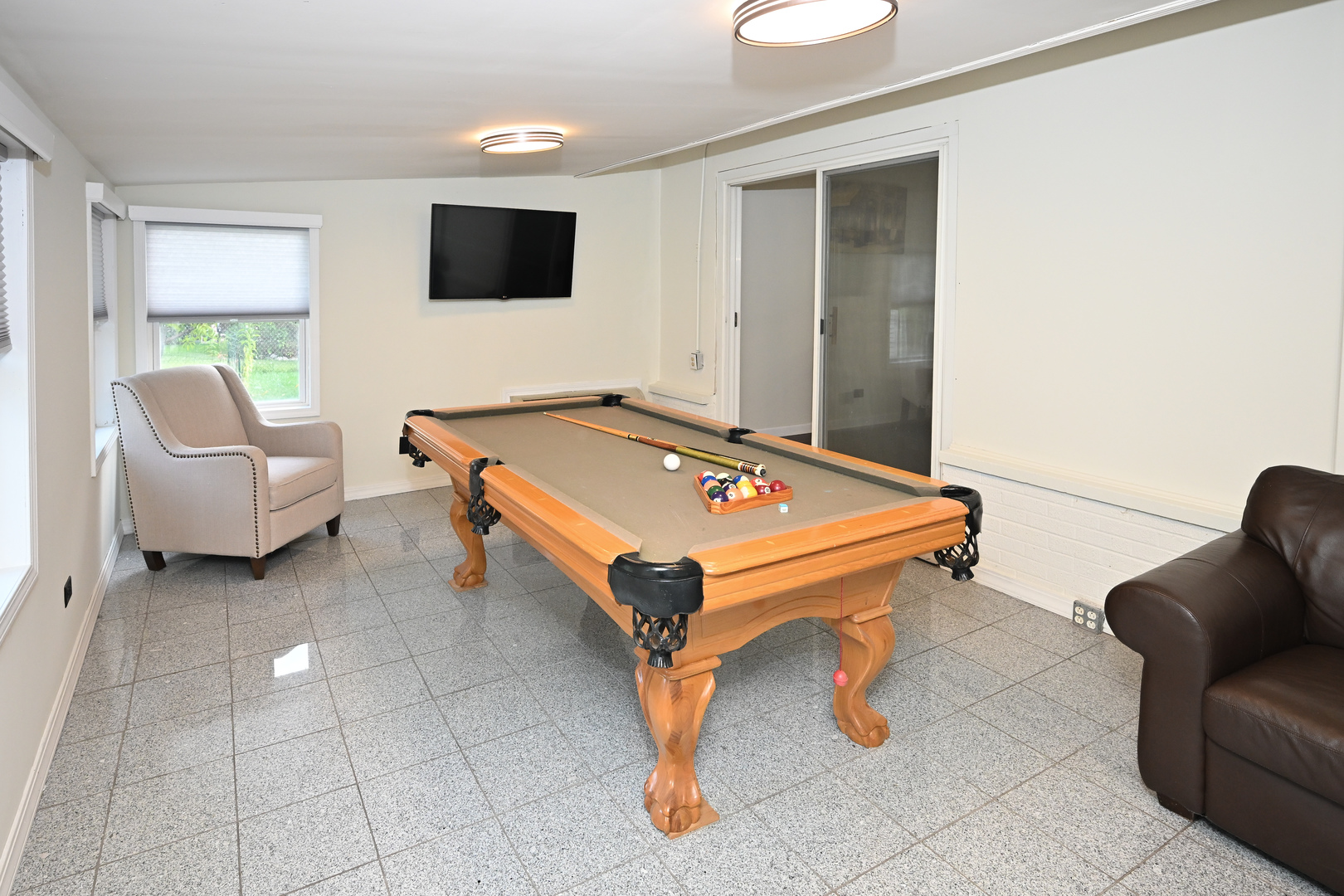 580 Walnut Lane, Elk Grove Village, IL 60007