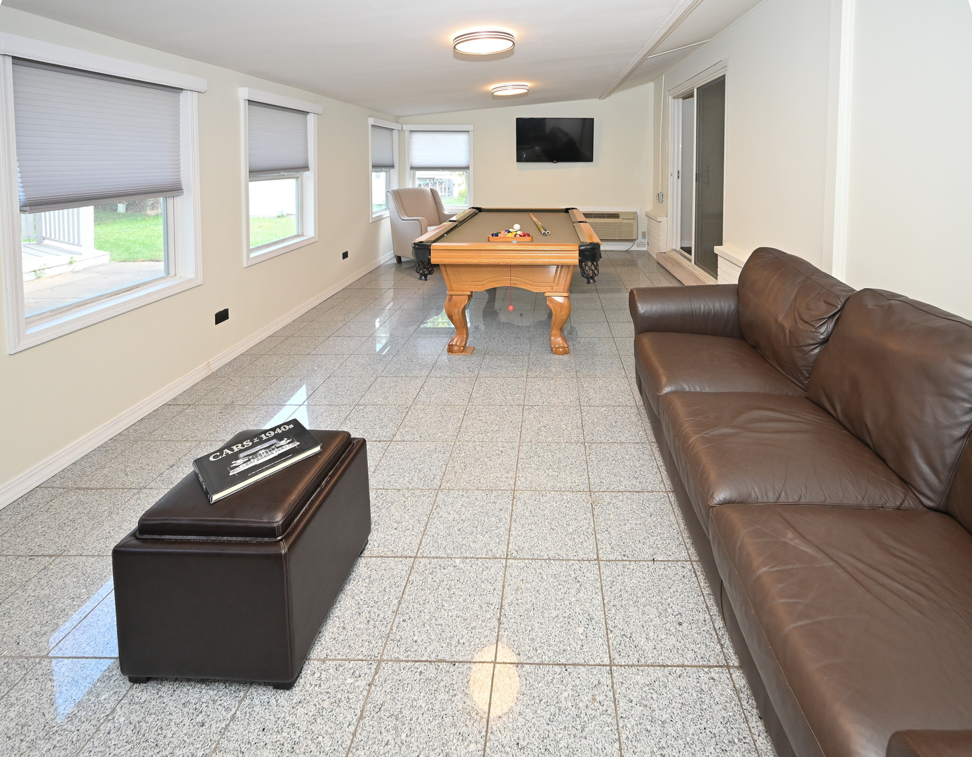 580 Walnut Lane, Elk Grove Village, IL 60007