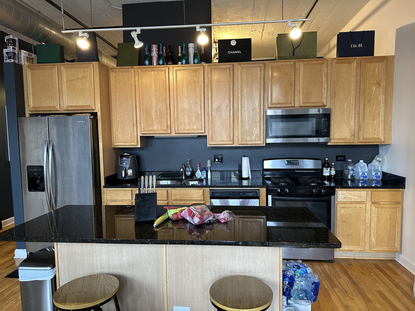 221 E Cullerton Street #310, Chicago, IL 60616