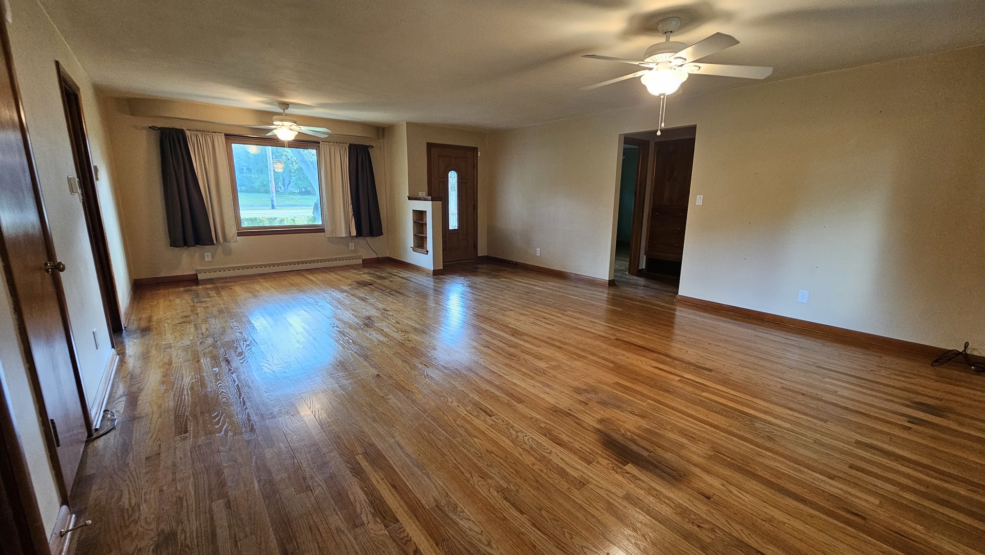 13658 E Flagg Road, Rochelle, IL 61068