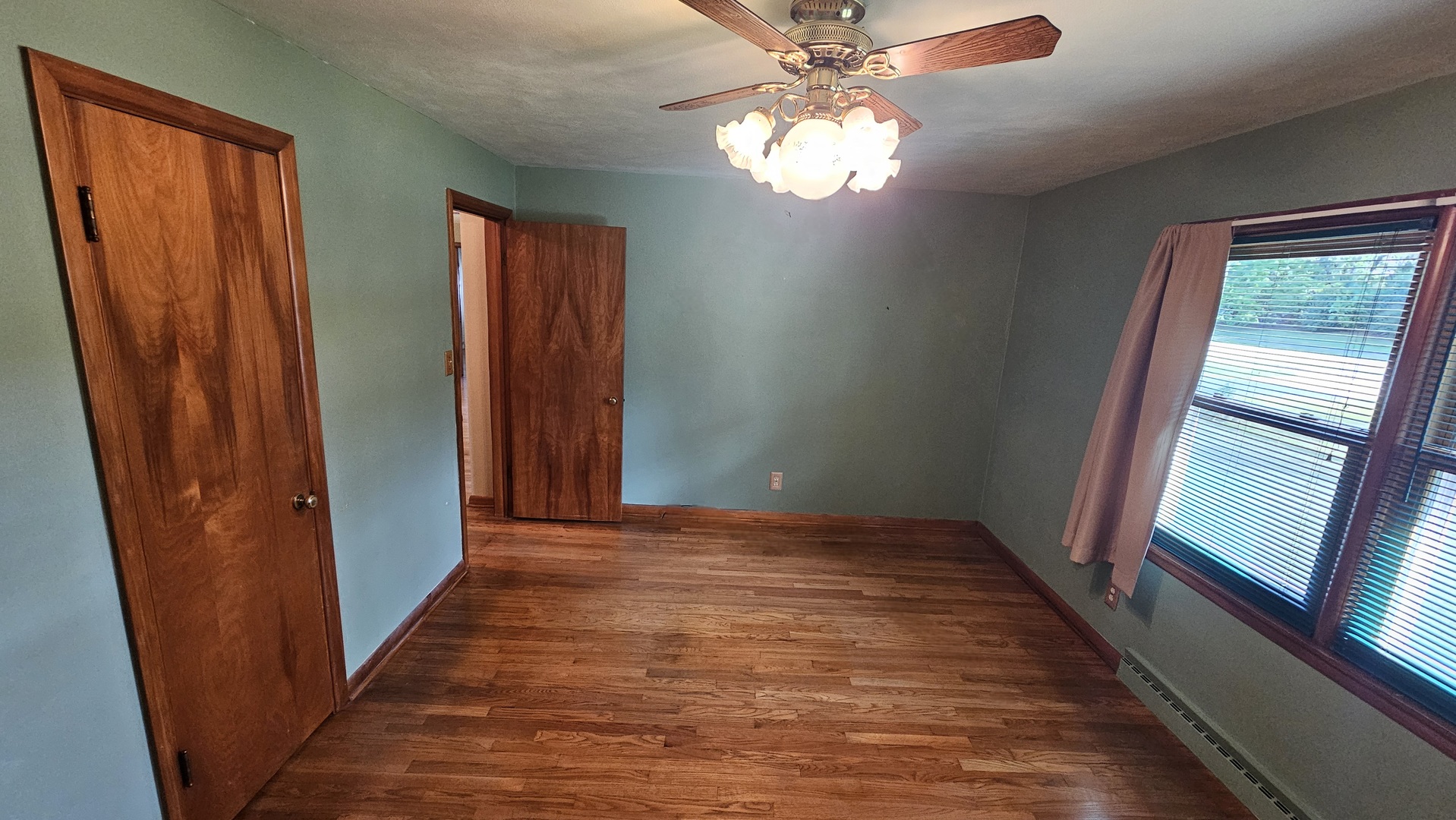 13658 E Flagg Road, Rochelle, IL 61068