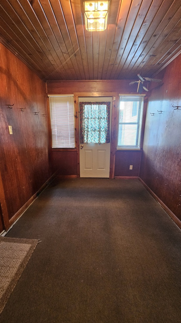 13658 E Flagg Road, Rochelle, IL 61068