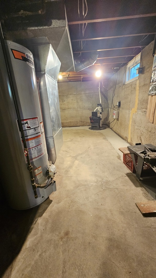 13658 E Flagg Road, Rochelle, IL 61068