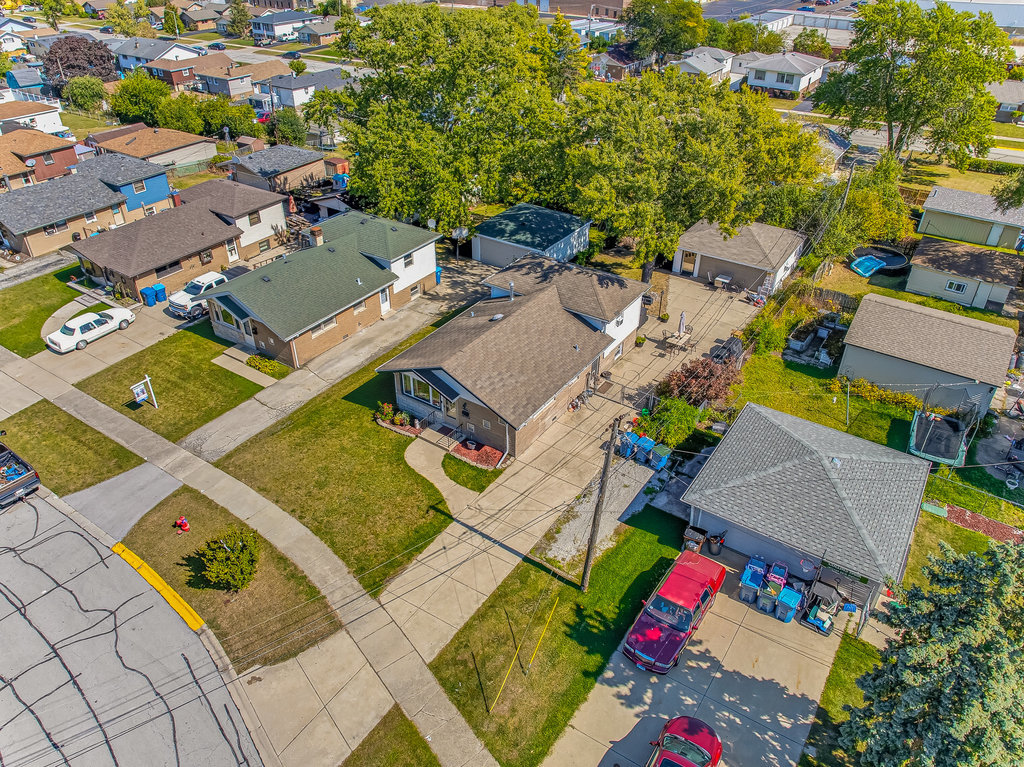 12549 S Tripp Avenue, Alsip, IL 60803