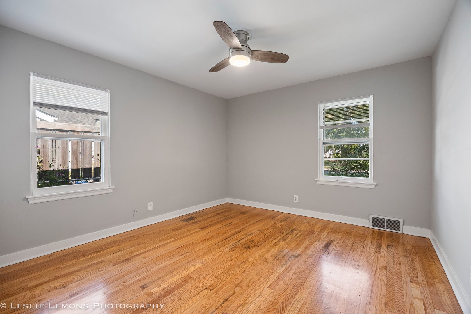 329 E 8th Avenue, Naperville, IL 60563