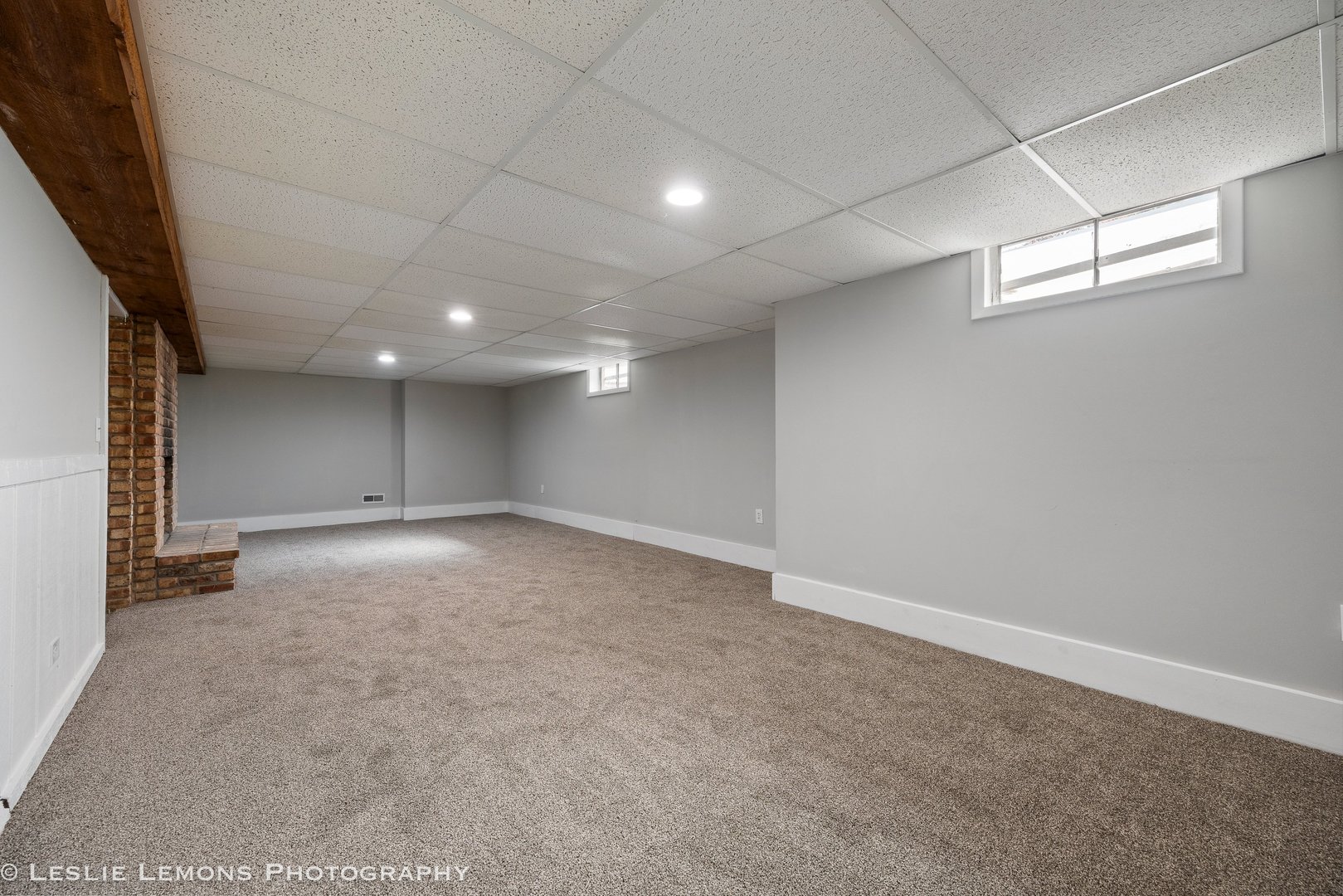 329 E 8th Avenue, Naperville, IL 60563