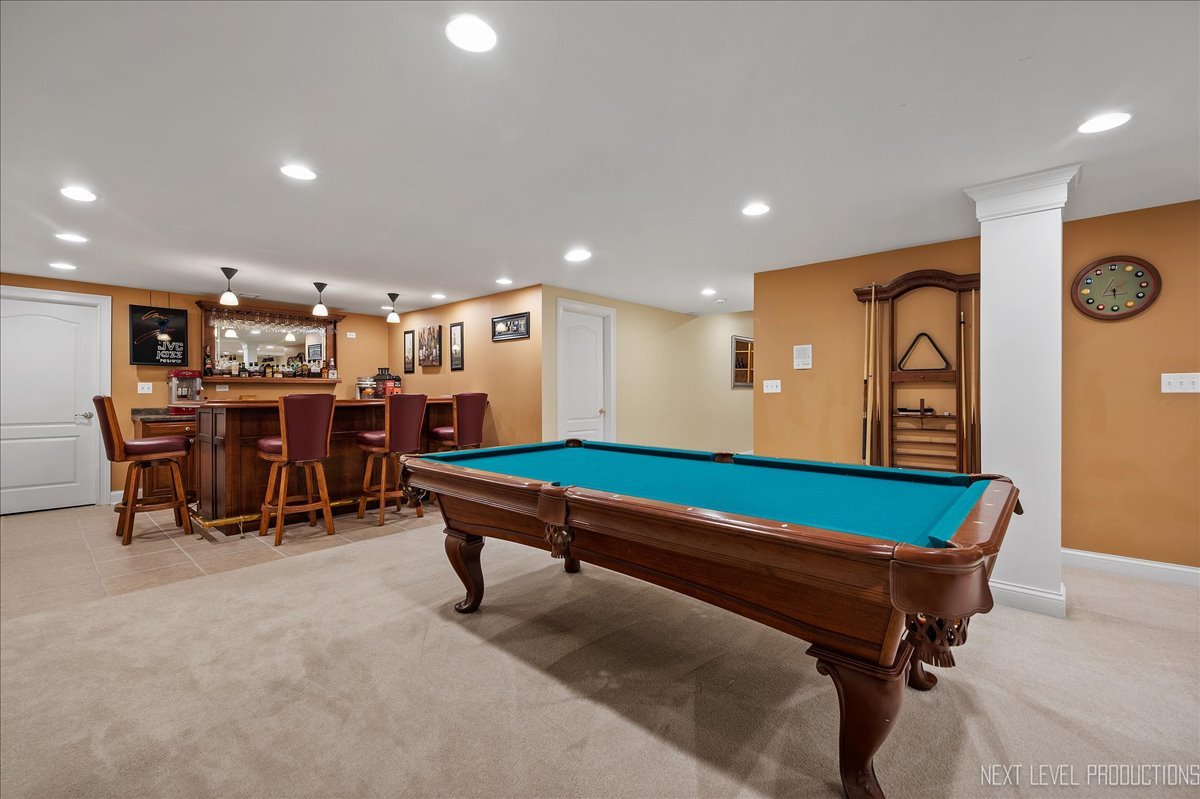 7N919 Cloverfield Road, St. Charles, IL 60175