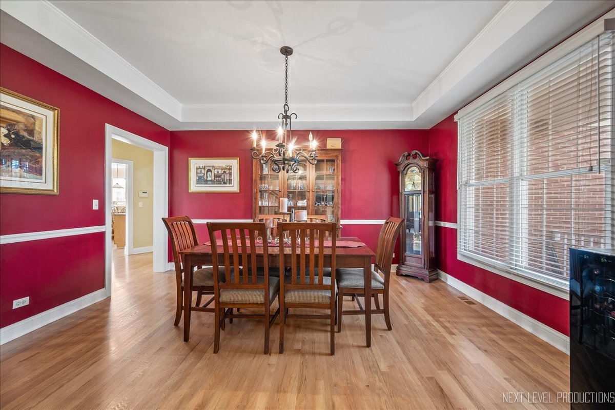 7N919 Cloverfield Road, St. Charles, IL 60175
