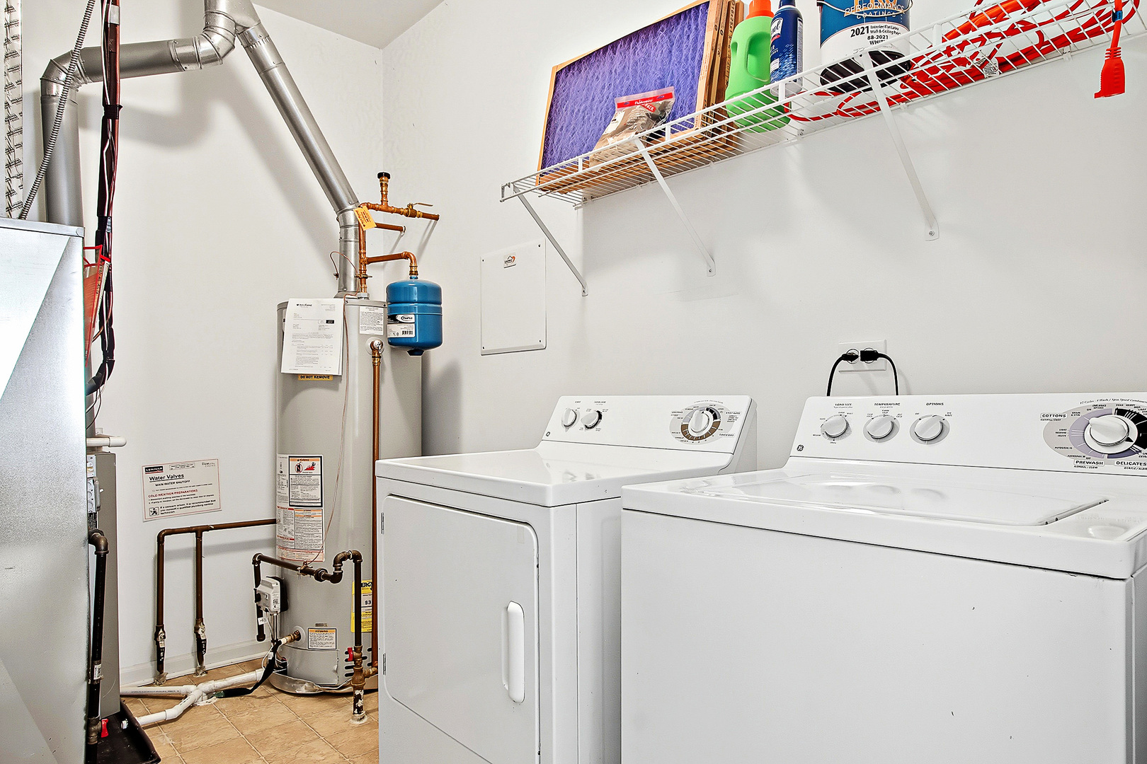 4221 Savoy Lane #28C721, McHenry, IL 60050