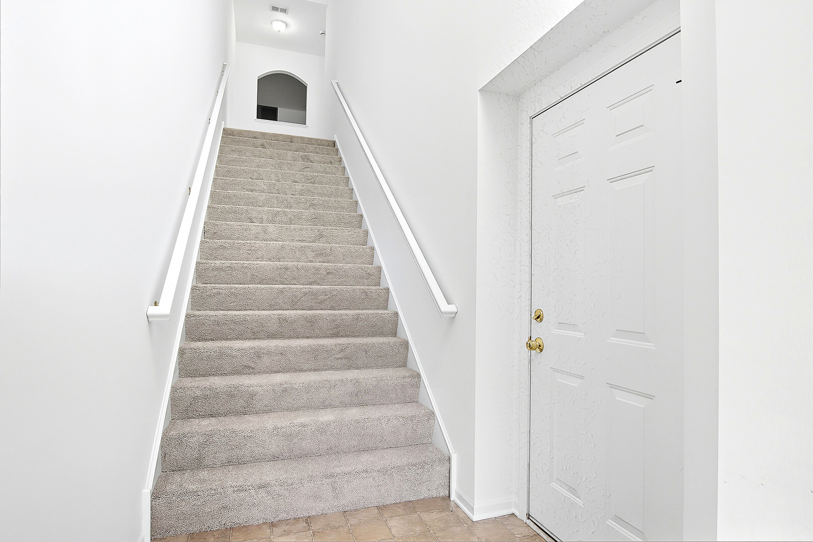 4221 Savoy Lane #28C721, McHenry, IL 60050