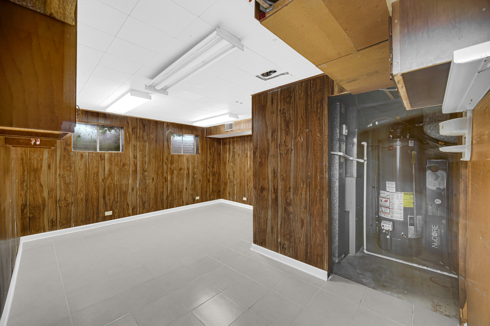 9454 Meadow Lane, Des Plaines, IL 60016