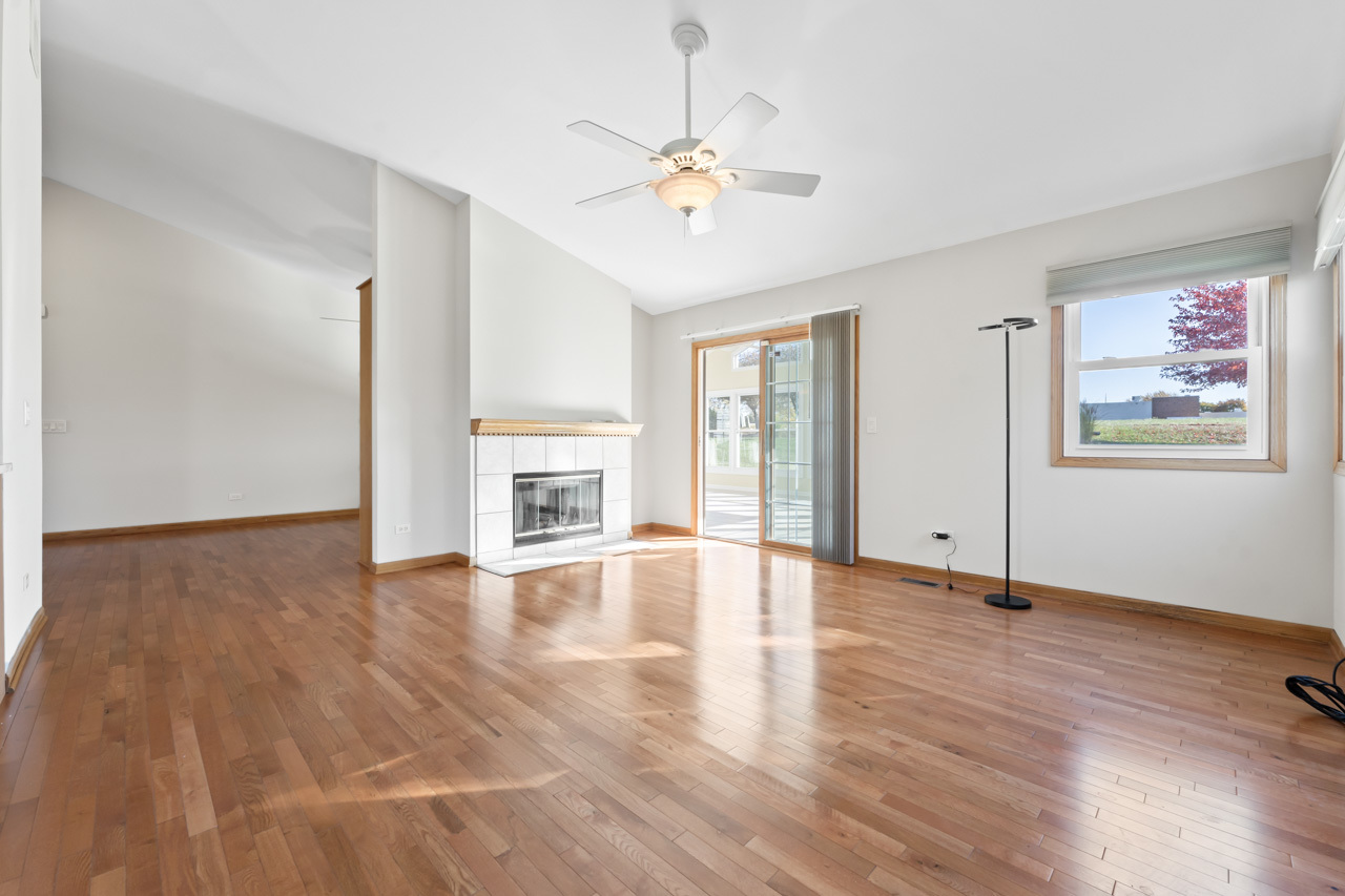 143 Winddance Drive, Lake Villa, IL 60046