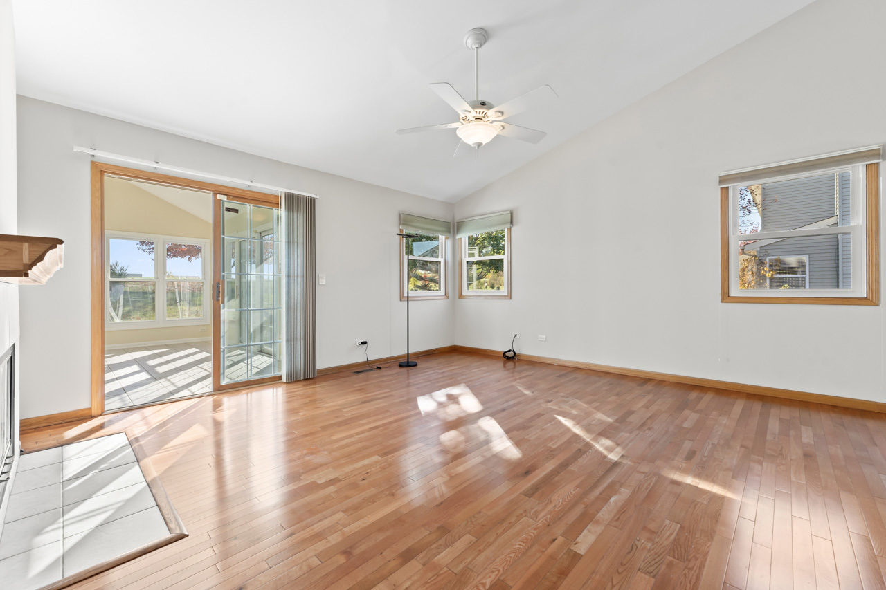 143 Winddance Drive, Lake Villa, IL 60046