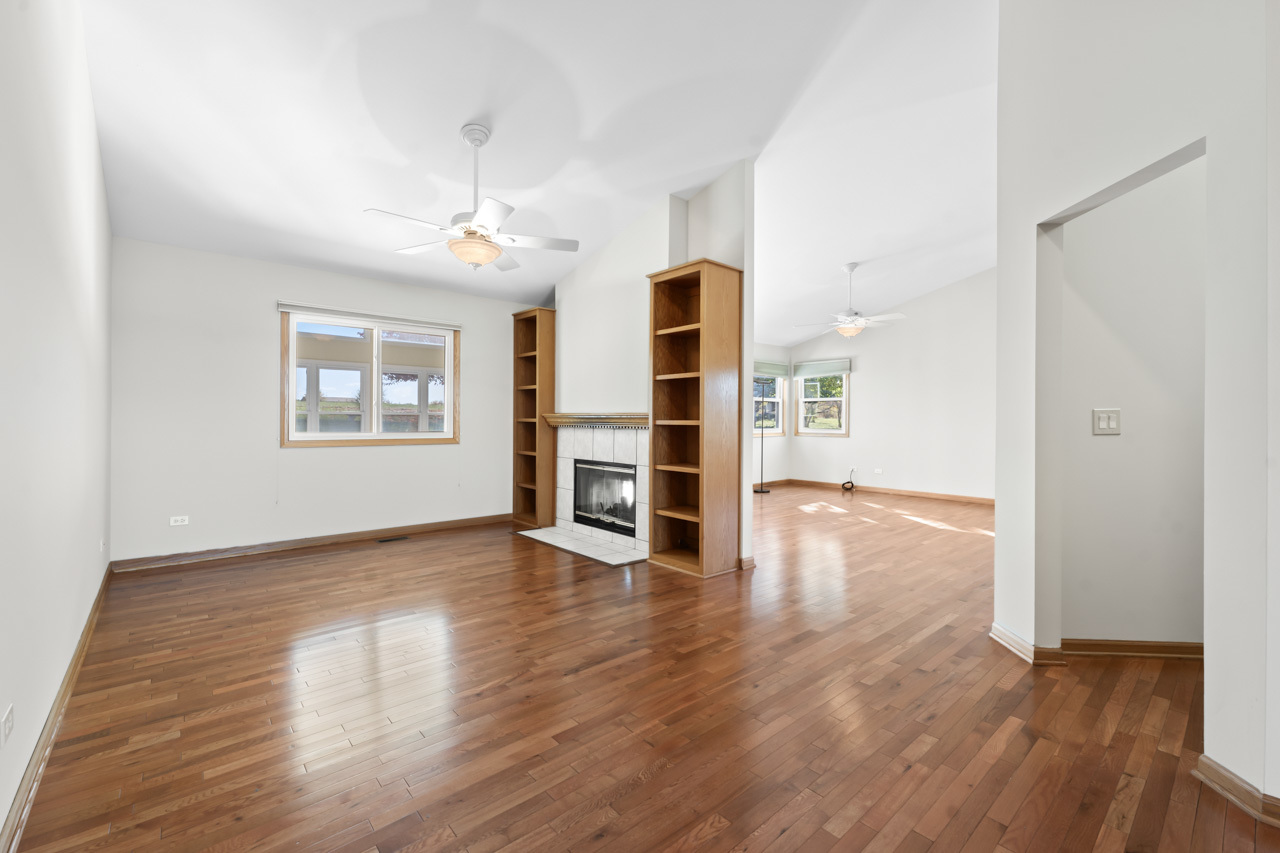 143 Winddance Drive, Lake Villa, IL 60046