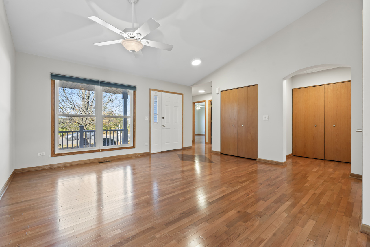 143 Winddance Drive, Lake Villa, IL 60046