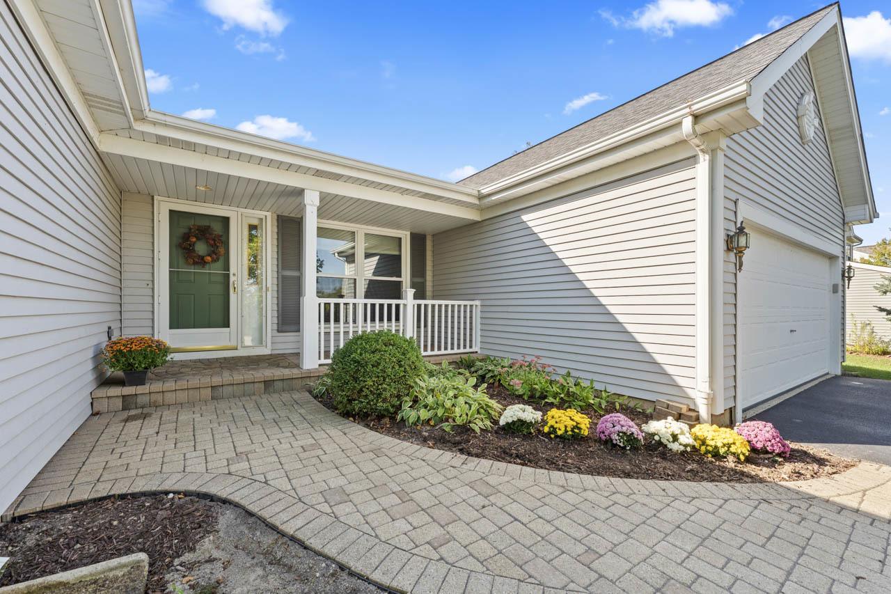 143 Winddance Drive, Lake Villa, IL 60046