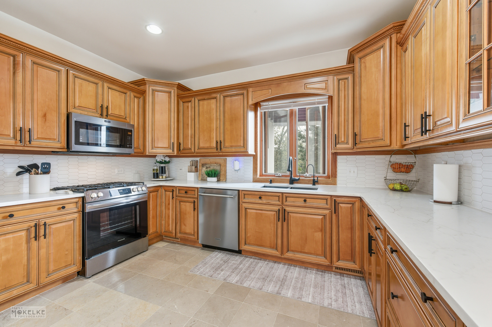 13220 Fox Lane, Lemont, IL 60439