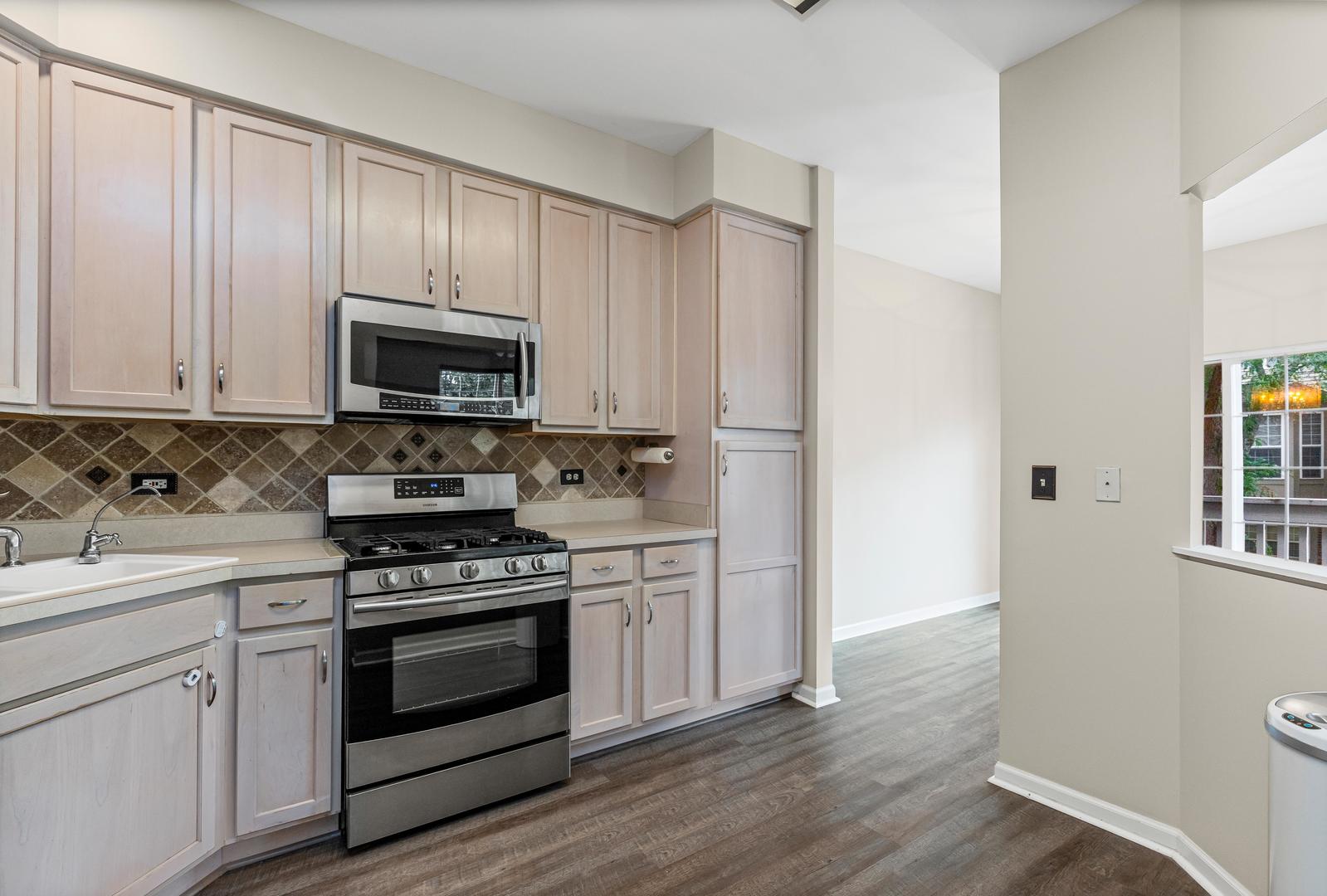 1047 Chadwick Drive #0, Grayslake, IL 60030