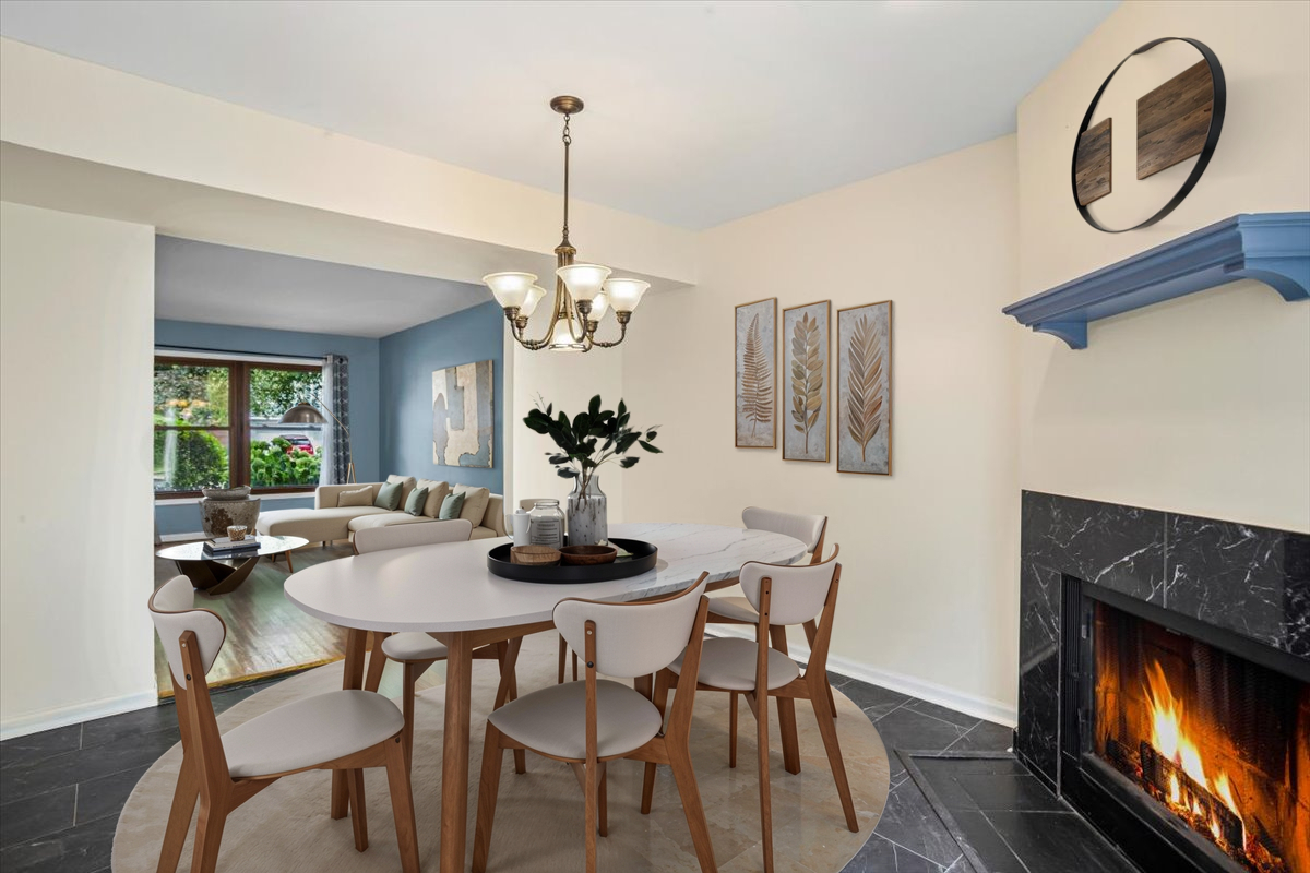 27W229 Providence Lane, Winfield, IL 60190