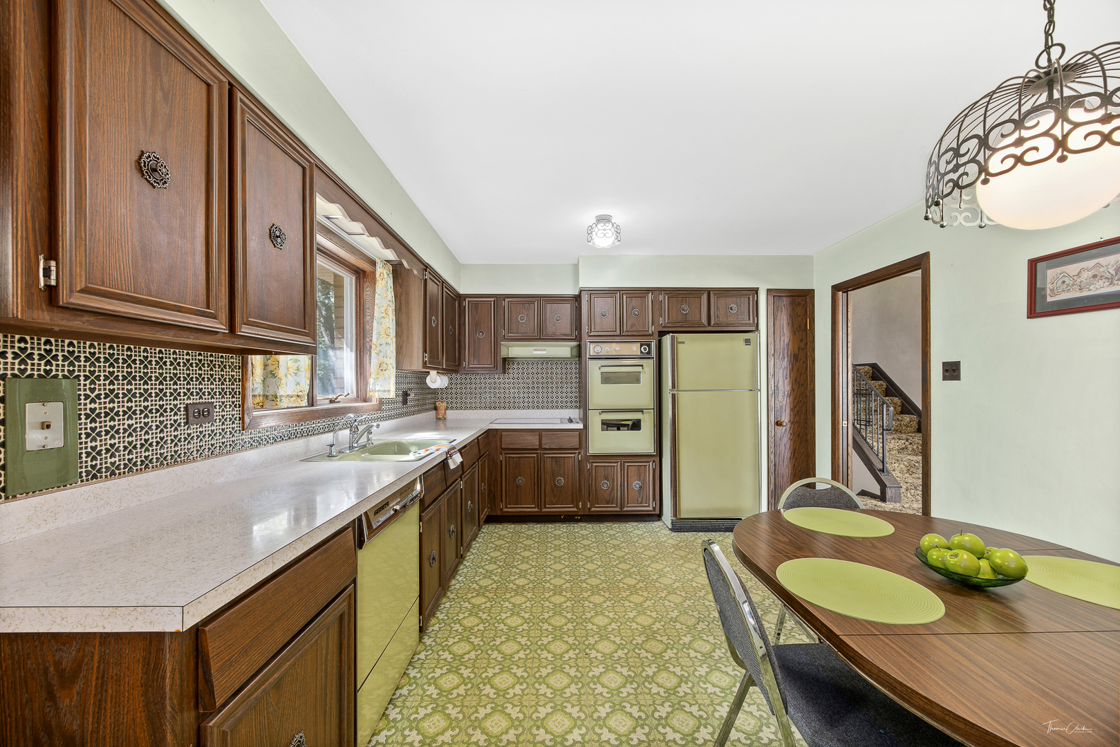 11716 Center Drive, Lemont, IL 60439