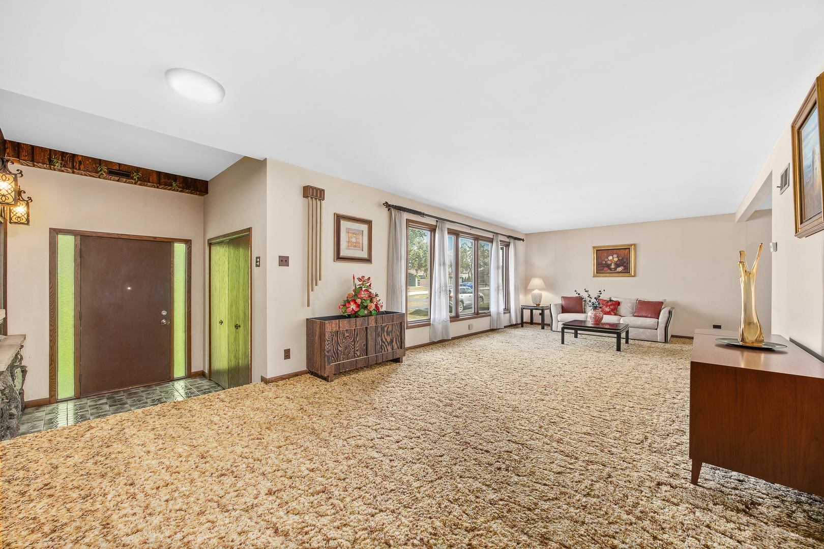 11716 Center Drive, Lemont, IL 60439