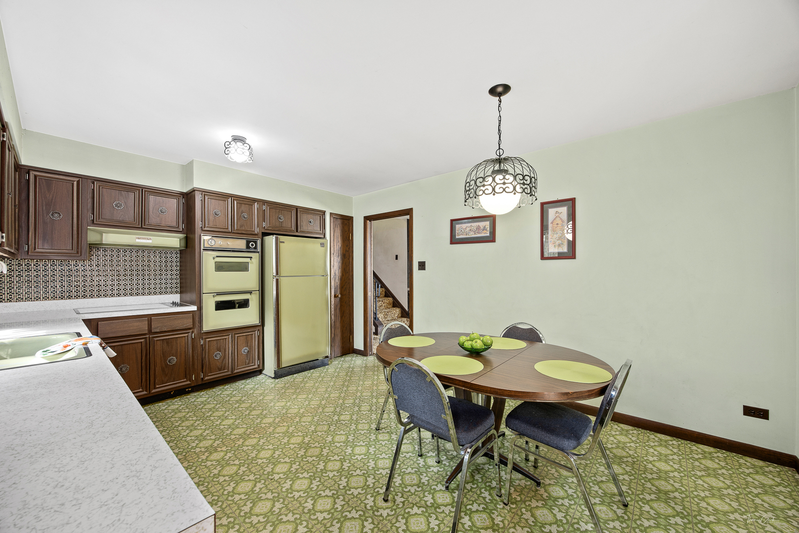 11716 Center Drive, Lemont, IL 60439