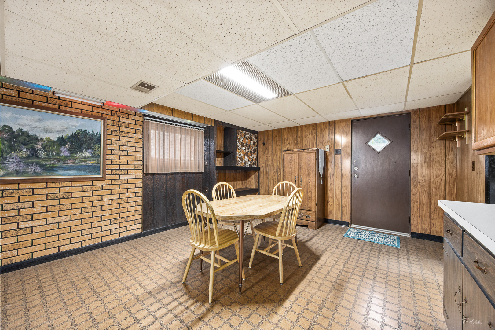 11716 Center Drive, Lemont, IL 60439