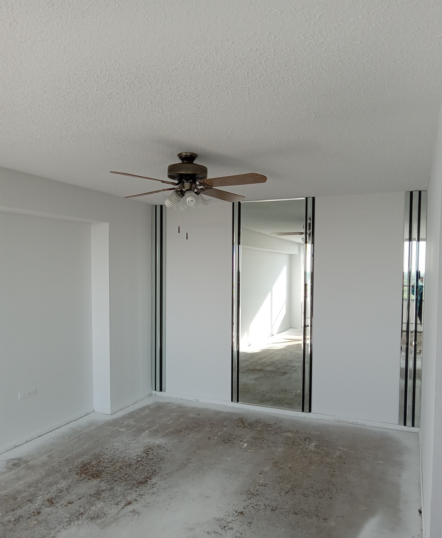 8809 Golf Road #10-C, Niles, IL 60714