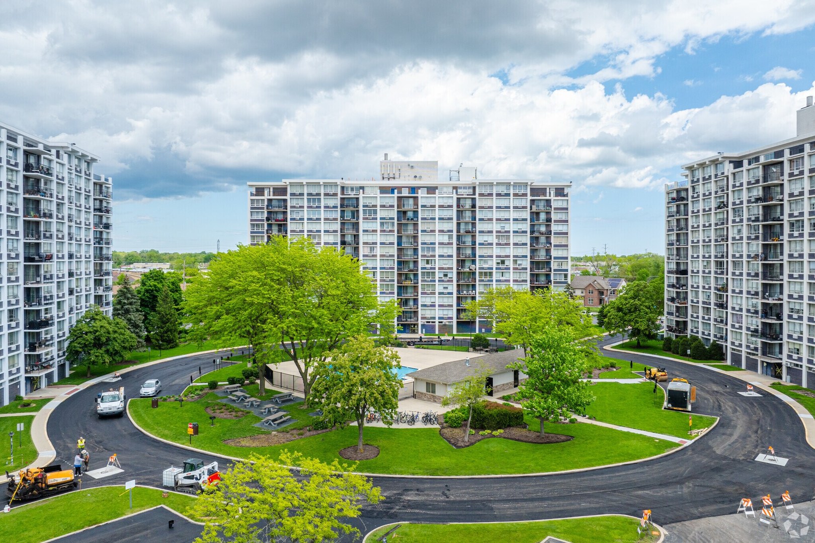 8809 Golf Road #10-C, Niles, IL 60714