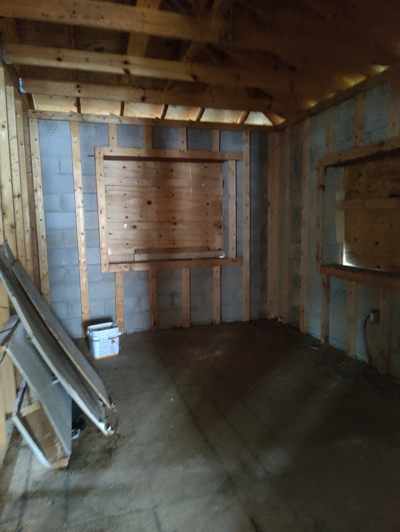 1030 West Drive, South Elgin, IL 60177