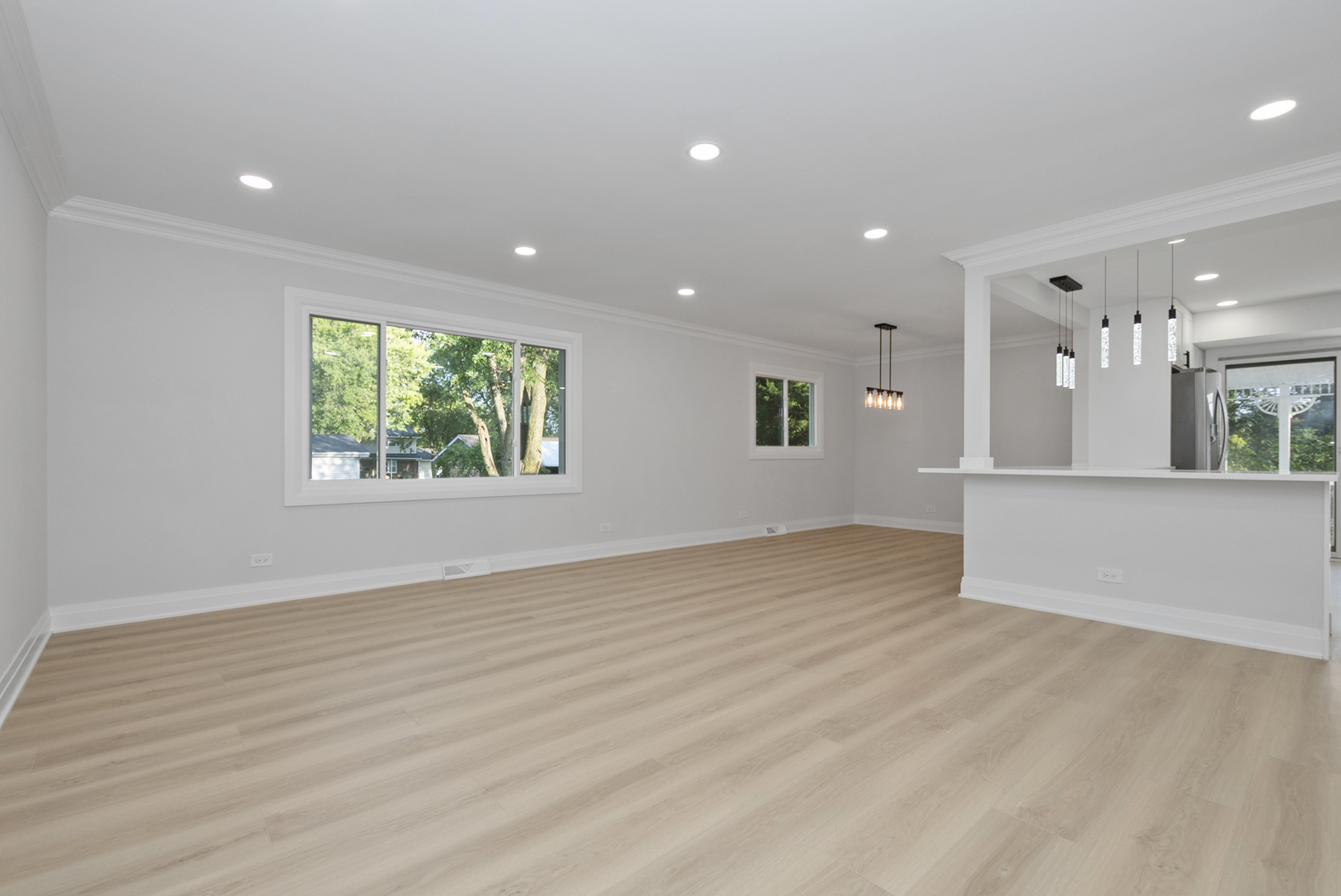 5927 Sherman Drive, Woodridge, IL 60517