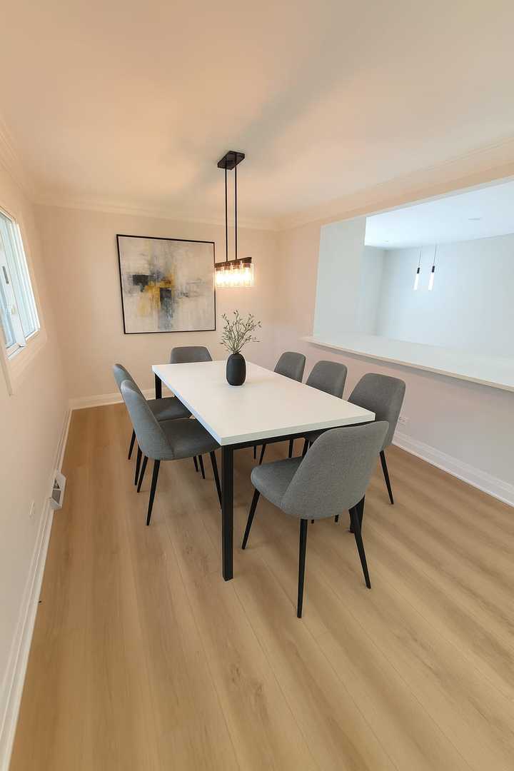 5927 Sherman Drive, Woodridge, IL 60517